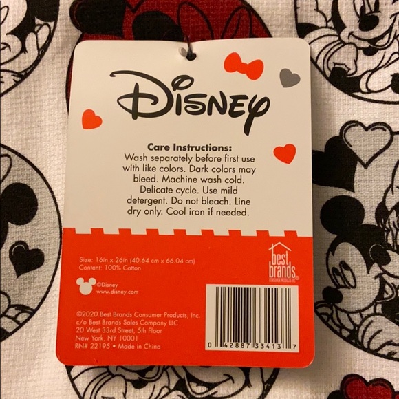 2 Piece Disney Mickey Minnie Cute Kitchen Towels Hearts Kissing 100% Cotton NWT - Picture 3 of 6